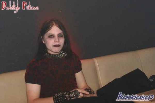 img_9747_l.jpg