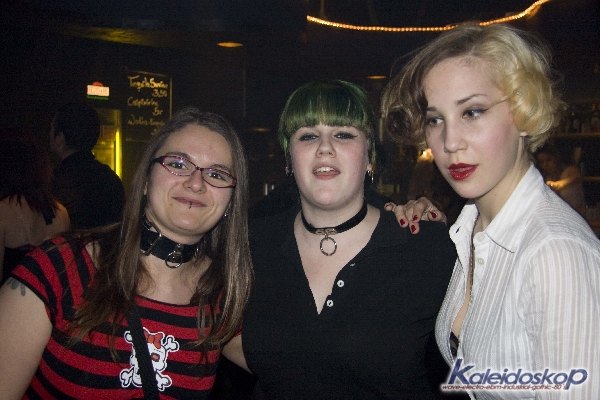 img_1925_l.jpg