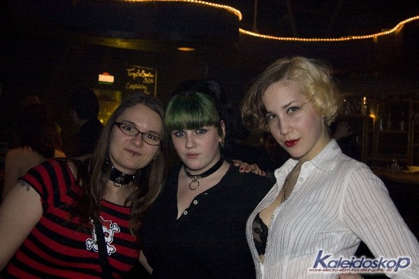 img_1926_l.jpg