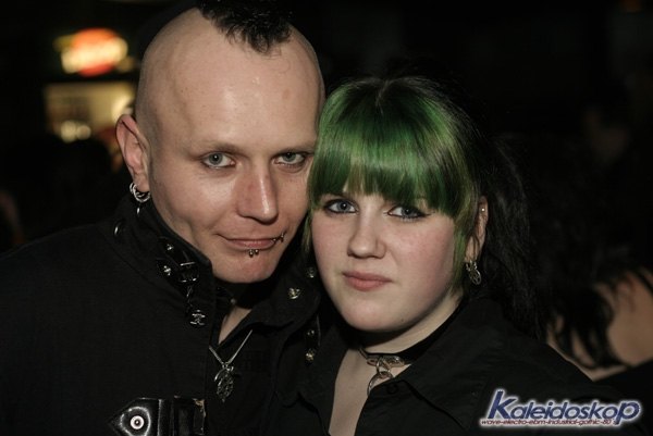 blackegg_0101_l.jpg