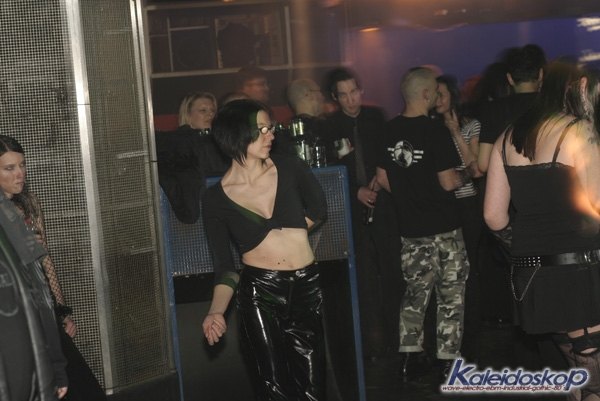 blackegg_0213_l.jpg