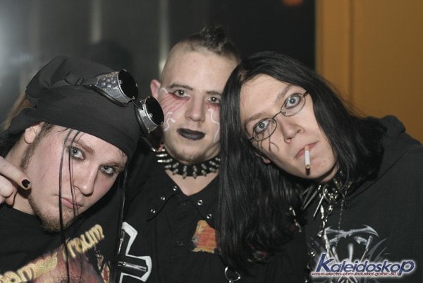 blackegg_0316_l.jpg