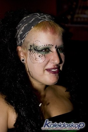 img_0043_l.jpg