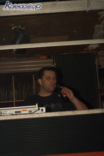 img_3693_l.jpg
