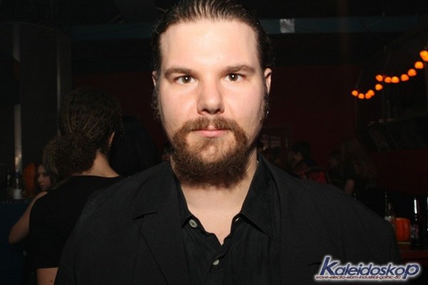 img_4872_l.jpg