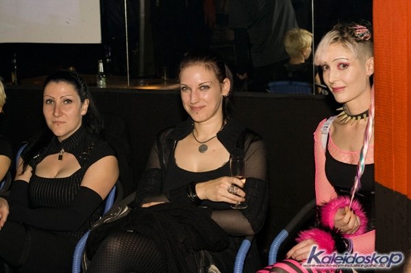 img_4916_l.jpg