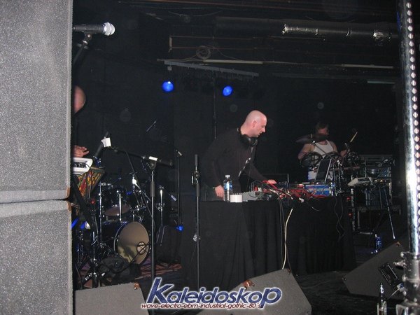 dark_spring32_l.jpg
