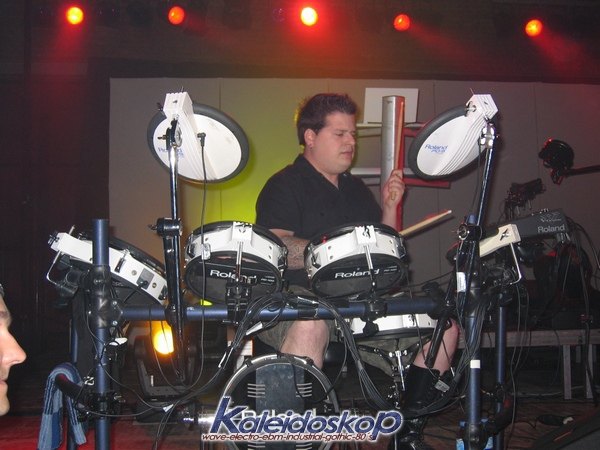 vnvnation10_l.jpg