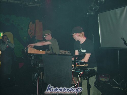 agonoize_003.jpg